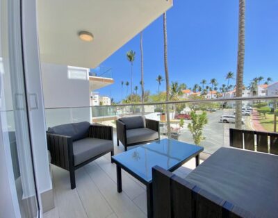 New 2 bed. steps to the beach